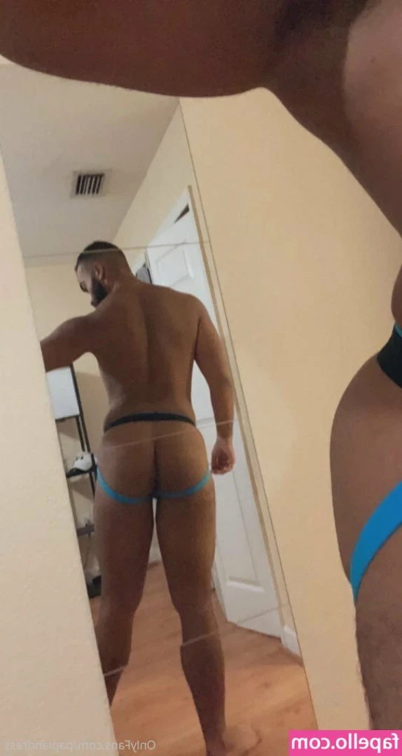 papiandress - Big booty blonde @stephaniethestripper needed dick after her nose job