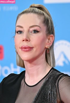 Katherine Ryan [ katherine-ryan ] - Fotos topless especial de páscoa disponível  Só me chamar na dm 