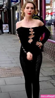 Katherine Ryan [ katherine-ryan ] - use me as your toy and you'll enjoy it🍆💦