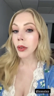 Katherine Ryan [ katherine-ryan ] - Can someone send 16$ to the place in my linktree please? 🥺 I'll