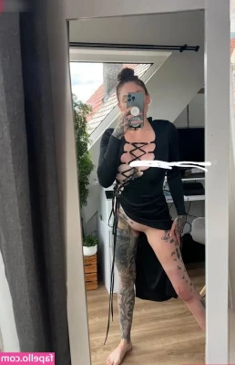 Little Princess Hedi [ little-princess-hedi ] - naked versions sent to your dm   Goodmorning daddies