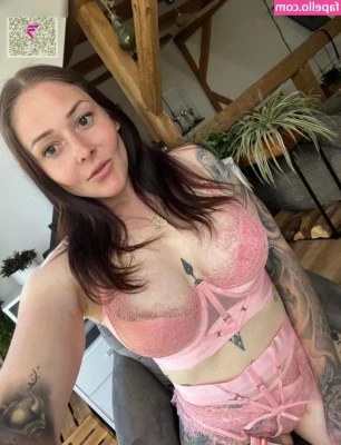 Little Princess Hedi [ little-princess-hedi ] - Need a BBC  Sometimes I play my self