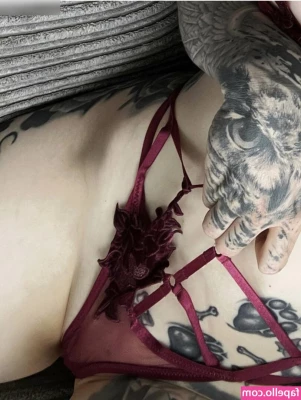 Little Princess Hedi [ little-princess-hedi ] - Stepping outside  chilling naked on the stairs with a semi Boner