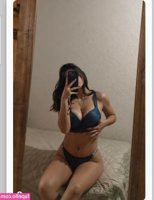 Bianca Contessotto [ bianca-contessotto ] - Akane booty (+ feet_ shot)