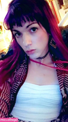Earthling Gurl [ earthling-gurl ] - Stream started at 12/29/2019 03:00 am