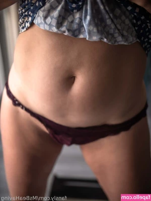 MsBeaHaving - Do you like the view?
