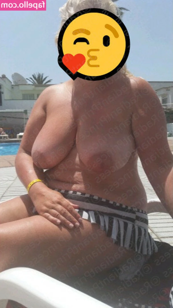 RadiantPrincess - sexy or creepy...you decide!