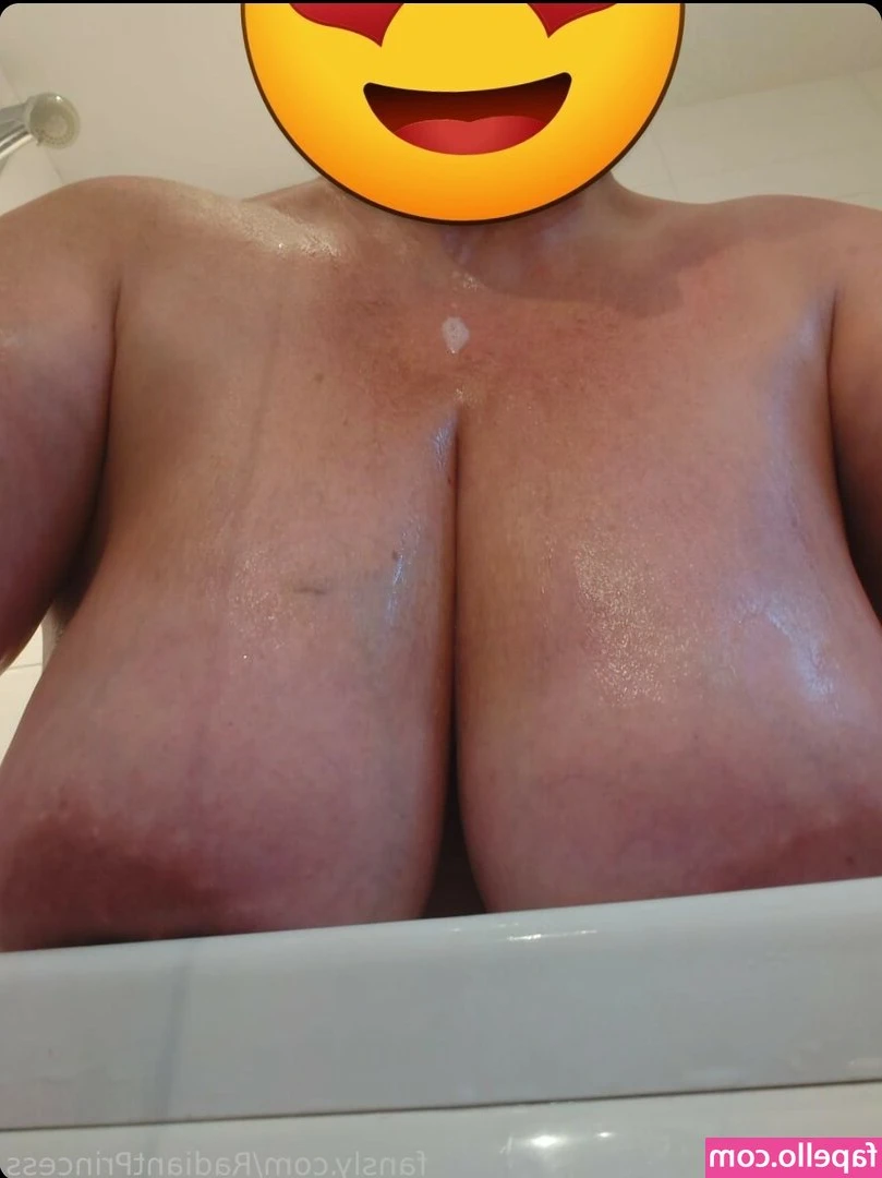 RadiantPrincess - Last nut before I left the hotel and it felt amazing 😅💦