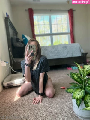 sugartime - So for my live tomorrow.. might just pop on and suck a dick. TBD.