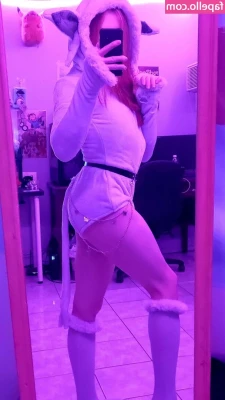 Gizzymochi - Merry Christmas!! :)