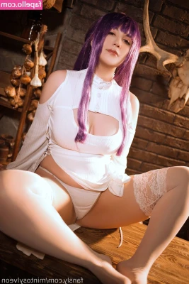 mintosylveon [ mintosylveon-1 ] - Perdón si la mayoría de mis fotos son así pero amo ponerme en 4😂