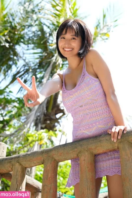 Ina Enohara 榎原依那 [ ina-enohara ] - It s giving  smart