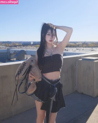 mollyshen - Feet and pussy!