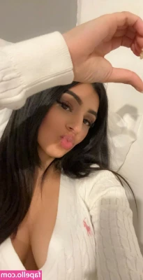 _jazmin.767 [ jazmin-767 ] - Its not gonna suck itself ya know