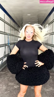 Shirin David [ shirin-david ] - Don t miss out my first try with my new toy  Uncensored videos