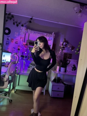Mar1oASMR - Only 10 days left til my birthday          You know what that means