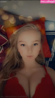 blonde_vivi [ blonde-vivi ] - What do you want for breakfast