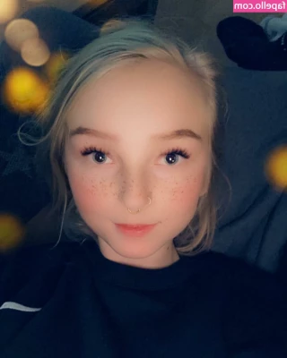 blonde_vivi [ blonde-vivi ] - Please come and play with me, Daddy. I’m ready and waiting for you