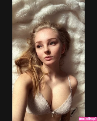 blonde_vivi [ blonde-vivi ] - Te gusto   do you like me