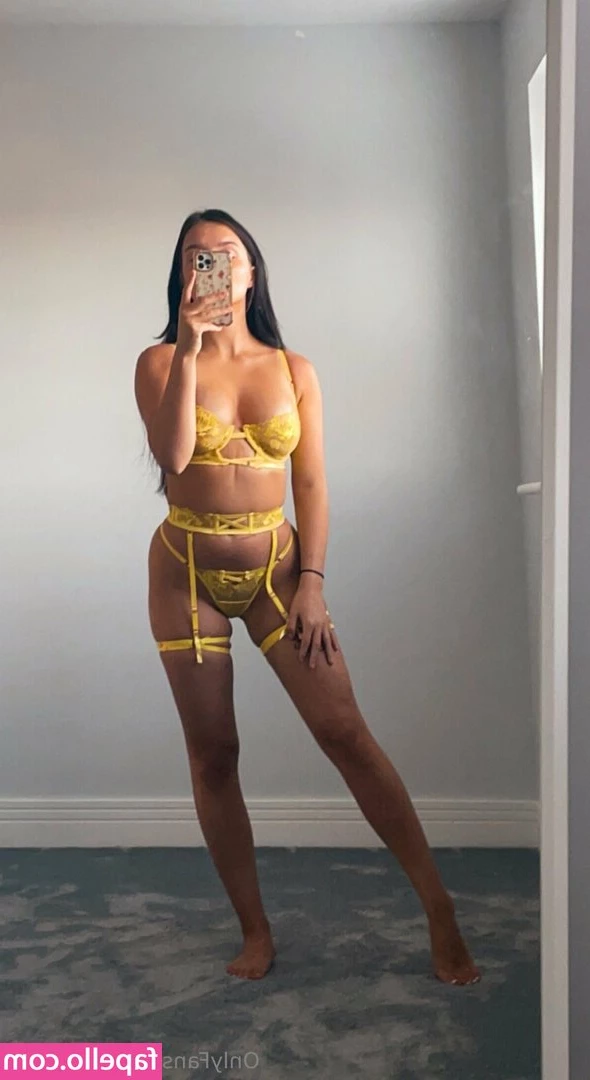 itsmeganthorne - I WILL BE POSTING DAILY ON MY ONLYFANS SWIPE UP AND  SUBSCRIBE FOR