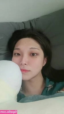 suyeoniiii_ [ suyeoniiii ] - I am trying to keep this page a busy as i can for you x i hope you