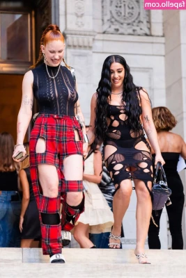 Lourdes Maria Ciccone Leon [ lourdes-maria-ciccone-leon ] - Video: "The sex sacrifice."