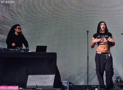 Lourdes Maria Ciccone Leon [ lourdes-maria-ciccone-leon ] - Let s play together a little
