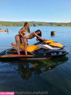 Sky High Sierra/Sierra Rae [ sky-high-sierra-sierra-rae ] - Ready to take that good poundin' 👅🍑🤩🧡