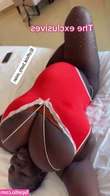 Busty Vivian [ busty-vivian ] - I love red on my skin  woke up feeling sexy