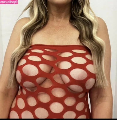 DeepThroatMom - A ella le encanta mamar 🥵