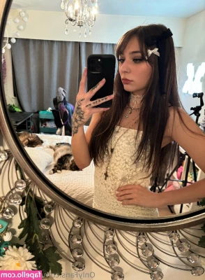 digitaljinxi - Come get some , lol. I have a hot video for you to stroke your cock