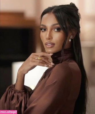 Jasmine Tookes [ jasmine-tookes ] - Please buy me a plushie, it's all I ask! 🫠