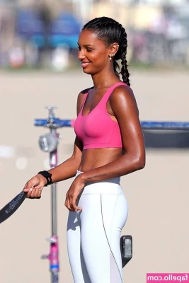 Jasmine Tookes [ jasmine-tookes ] - Sexting and doing Skypes 🥰