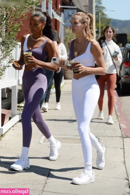 Jasmine Tookes [ jasmine-tookes ] - Hey there 💖