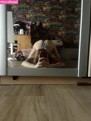 cassie cachit [ cassie-cachit ] - booty buttcheeks