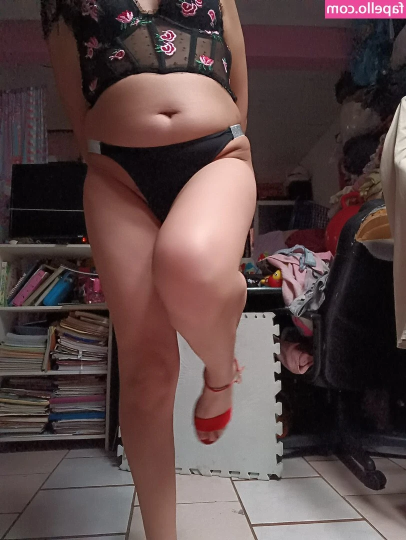 Clara Ramirez Garcia [ clara-ramirez-garcia ] - Who wants to take off this bikini 😈🥵