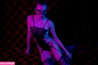 witchrosen - I ve always wanted someone to tie me up and use my holes  Do you want