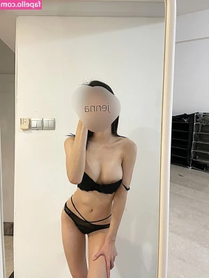 jenna_vvi [ jenna-vvi ] - Nico Nico Hello 😄 This time, we received a request from a viewer