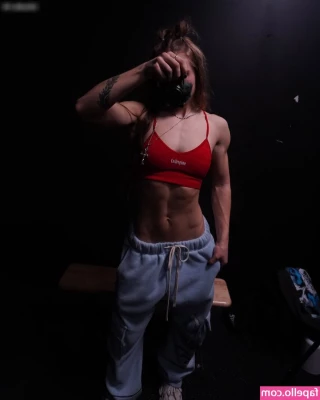 kayshreddyy - Who wants to come on my face