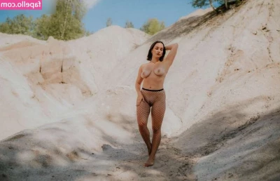 mademoiselle_michele [ mademoiselle-michele ] - VEM SENTIR O MEU CHEIRO DE HOMEM MACHO VIRIL VEM SEGURAR NO MEU MALÃO