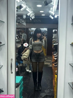 arnaa03 - Damn, I’m big 😩🤤😈 working hard to get that hot girl summer