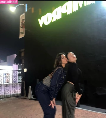 katelavrentios - PREVIEW OF TONIGHTS PPV DM: Throat fuck facial with glasses