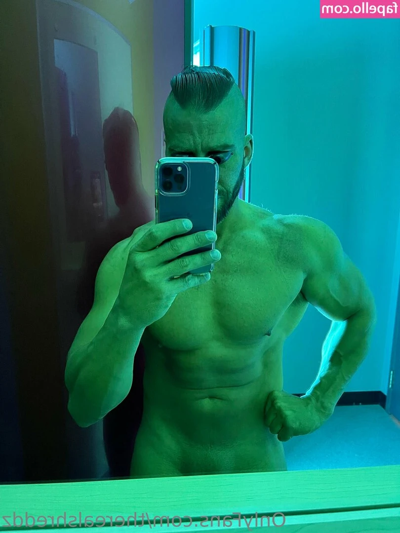 therealshreddz - A lil bit more I know you can't get enough, get to tipping 😚