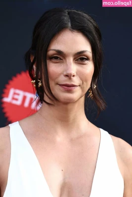 Morena Baccarin [ morena-baccarin ] - OMG you have no idea how much I love to grab his hard dick and suck