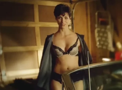 Morena Baccarin [ morena-baccarin ] - I thought I would stop teasing you all and drop my 60k like video