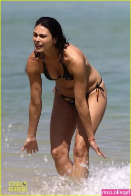 Morena Baccarin [ morena-baccarin ] - Can you guess my thoughts