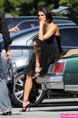 Morena Baccarin [ morena-baccarin ] - Finger play and edging with my pillow  Come see if you want me to