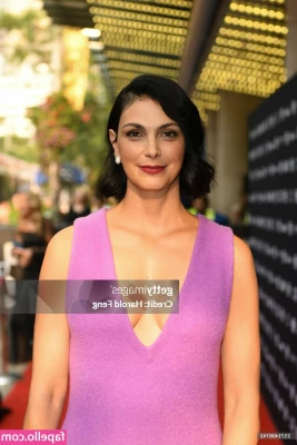 Morena Baccarin [ morena-baccarin ] - Day number three of miserable  covid booster symptoms  Second booster