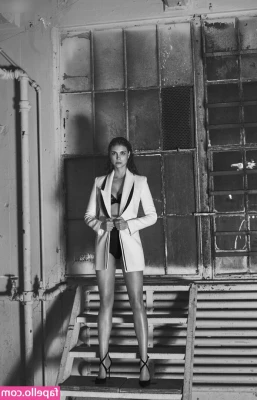Morena Baccarin [ morena-baccarin ] - Esto nunca lo habían visto