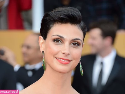 Morena Baccarin [ morena-baccarin ] - Hi :) This amazing raw and uncut behind the scenes video I made with